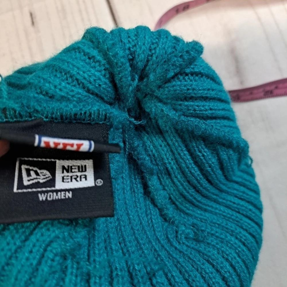 New Era NFL Miami Dolphins Beanie